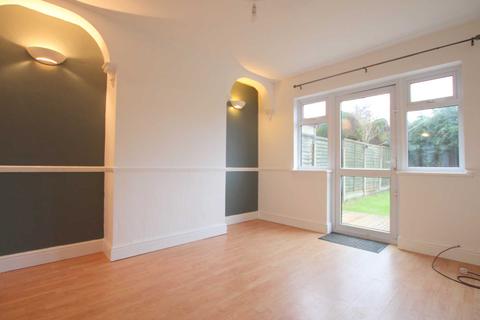 3 bedroom semi-detached house to rent - Watford Road, Rickmansworth, WD3