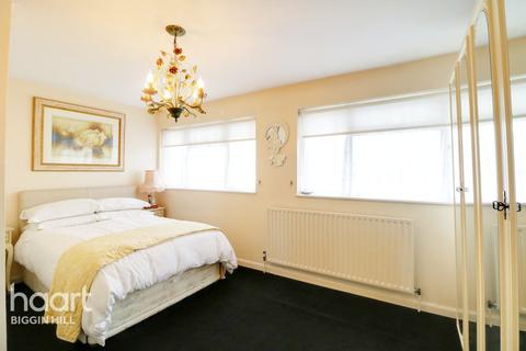 2 Keymer Close, Biggin Hill, Westerham, TN16 3DF