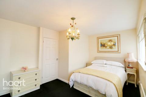 2 Keymer Close, Biggin Hill, Westerham, TN16 3DF
