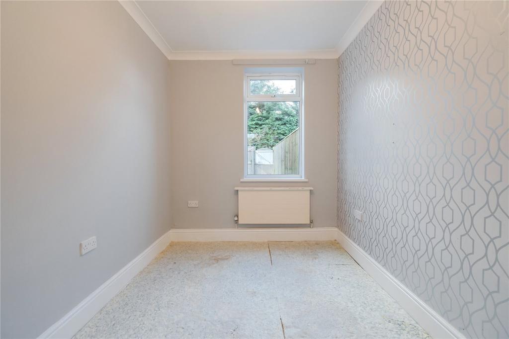 Bedroom 5 / Dining R