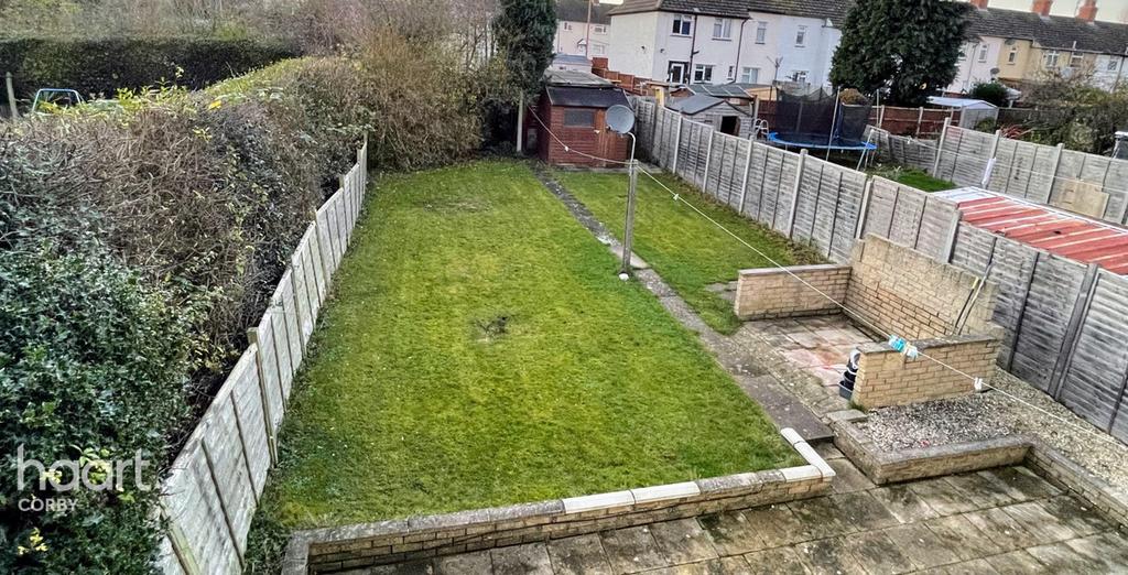Athelstan Road, Kettering 4 bed terraced house £240,000