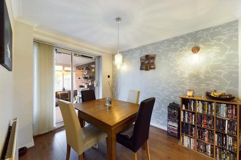 3 bedroom detached house for sale - Rough Meadow, Long Meadow, Worcester, Worcestershire, WR4