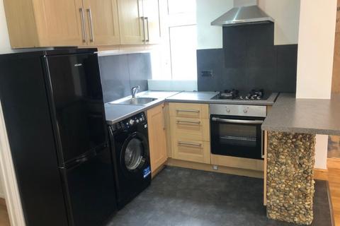 1 bedroom flat to rent, Mayes Road, Wood Green