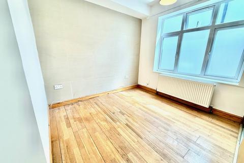 1 bedroom flat to rent, Mayes Road, Wood Green