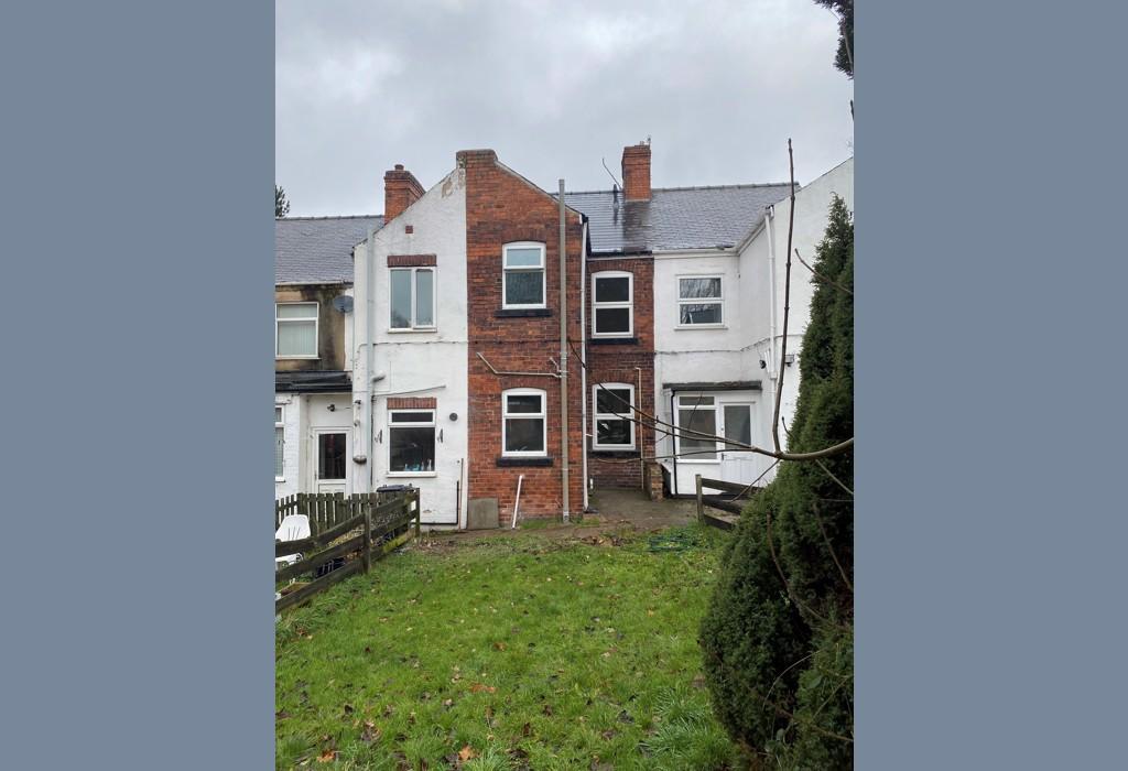 Station Road, Brimington, Chesterfield, Derbyshire 2 bed terraced house