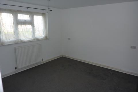 18 Bruce Close, Welling, DA16 1RA