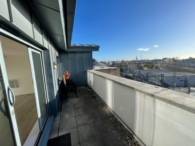 Penthouse-regents-park-road-nw1