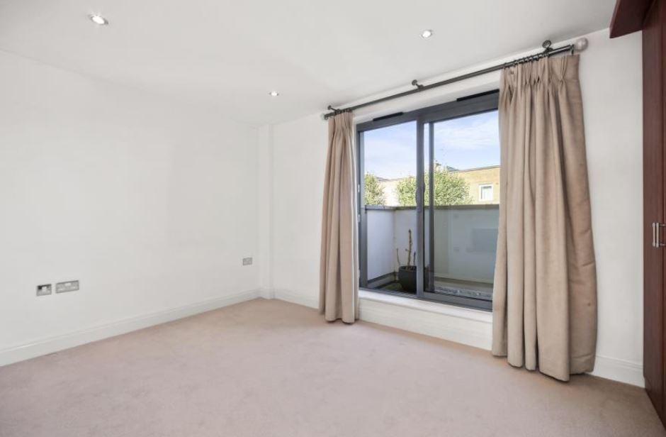 Penthouse-regents-park-road-nw1