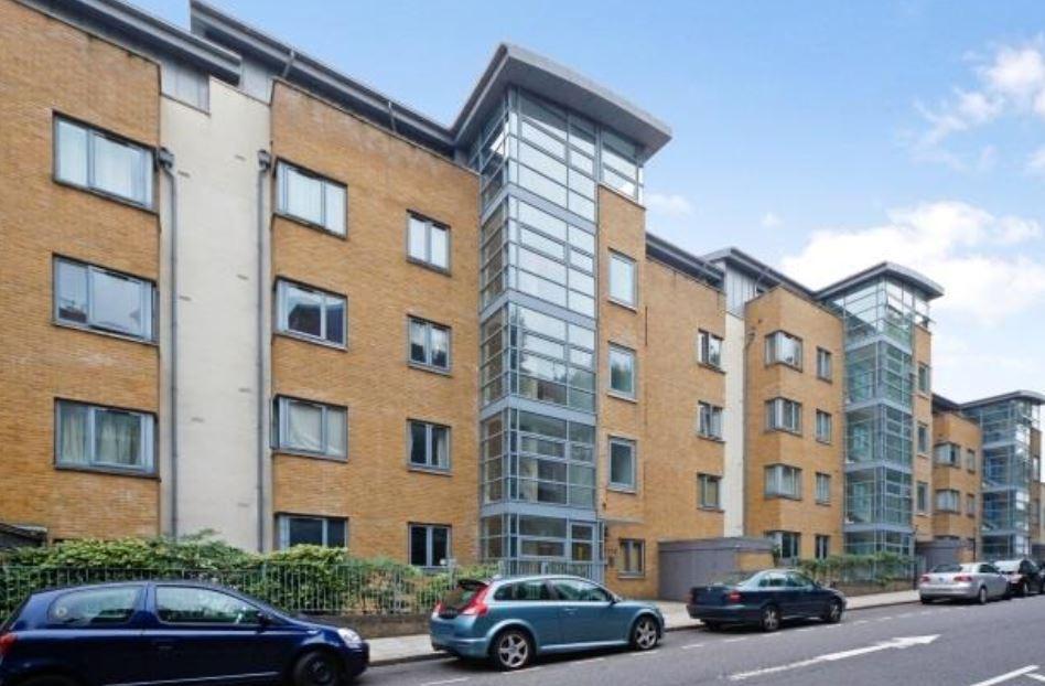 Penthouse-regents-park-road-nw1