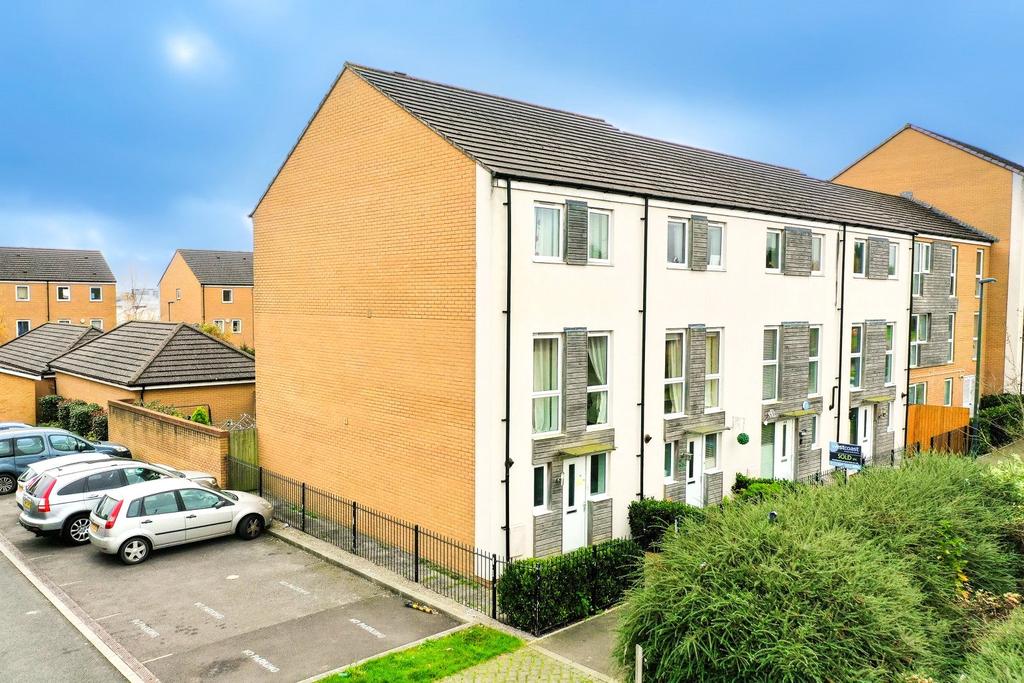 Over Drive, Patchway, Bristol, BS34 3 bed end of terrace house for sale
