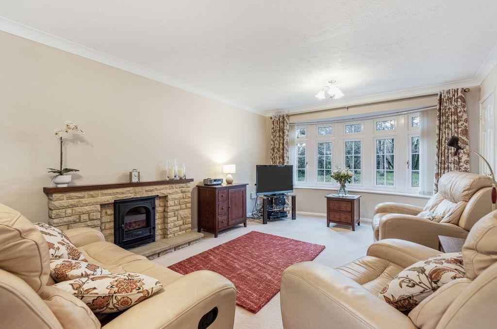 Sheridan Crescent, Baughurst, Tadley... 4 bed detached house £560,000