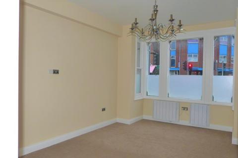 Studio to rent, Hague House, Sewardstone Road