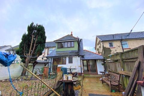 25 Amroth Road, Cardiff, CF5 5DR