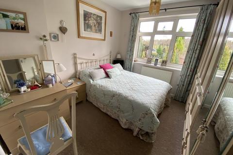 28 Forge Lane, Little Aston, Sutton Coldfield, B74 3BE