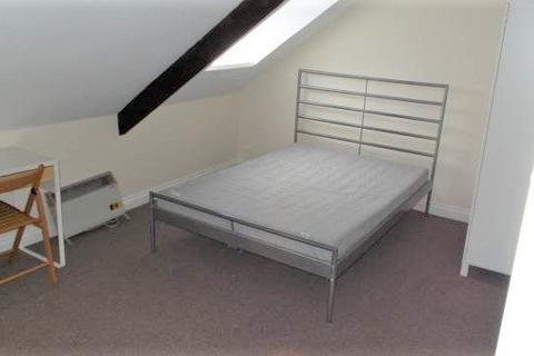 5 bedroom flat to rent - King John Street, Heaton, Newcastle upon Tyne