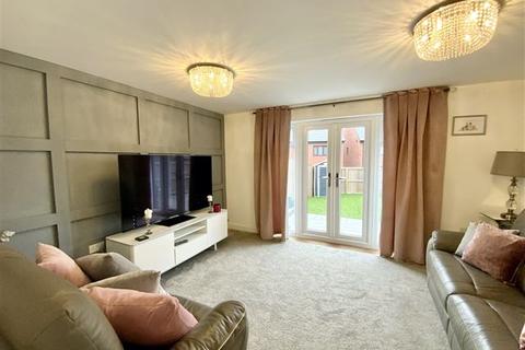 58 Eyam Way, Waverley, Rotherham, S60 8BQ