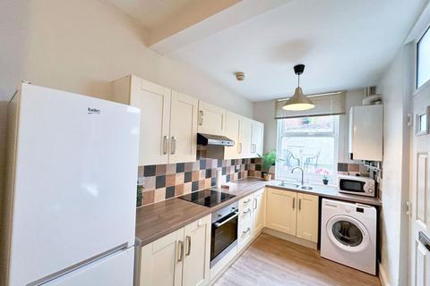 4 bedroom terraced house to rent, 211 Sharrowvale Road, Ecclesall