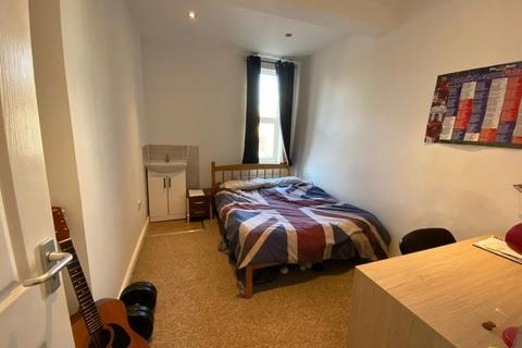 5 bedroom flat to rent - 533a Ecclesall Road