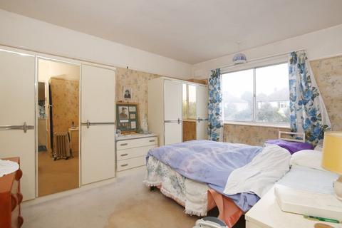 26 Widmore Lodge Road, Bromley, BR1 2QF