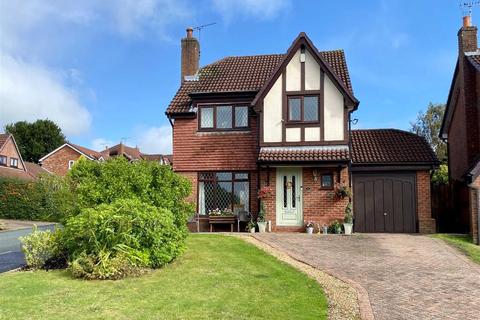 6 Augustine Close, Stone, ST15 8XX