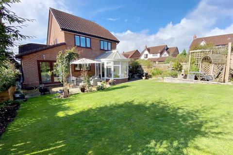 6 Augustine Close, Stone, ST15 8XX