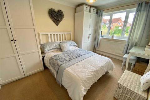 6 Augustine Close, Stone, ST15 8XX