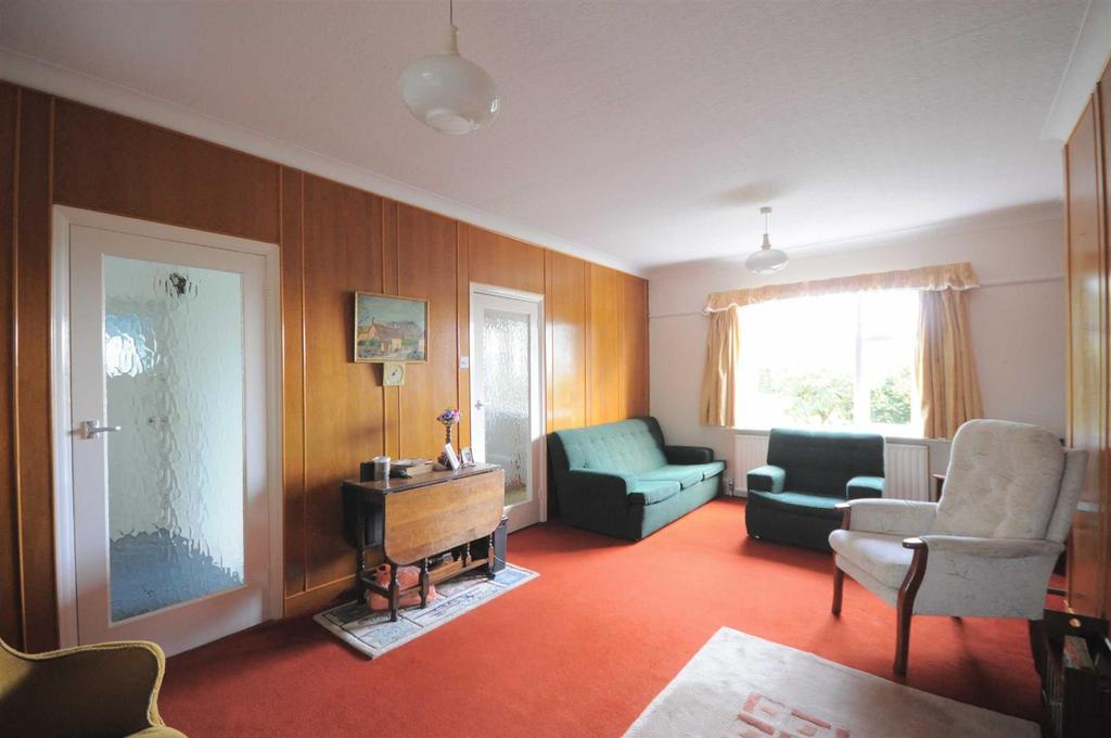 Draycott Old Road, Forsbrook, StokeonTrent 3 bed semidetached house