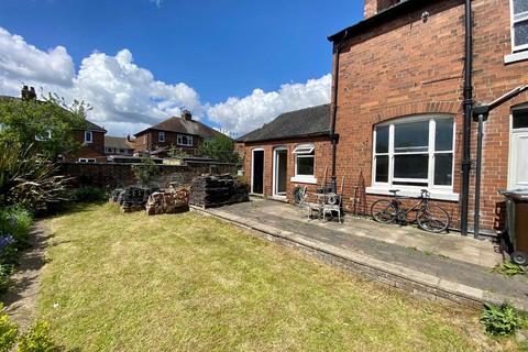 19 Berkeley Street, Stone, ST15 8LS