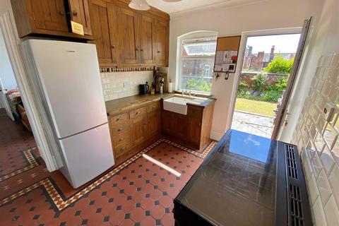 19 Berkeley Street, Stone, ST15 8LS