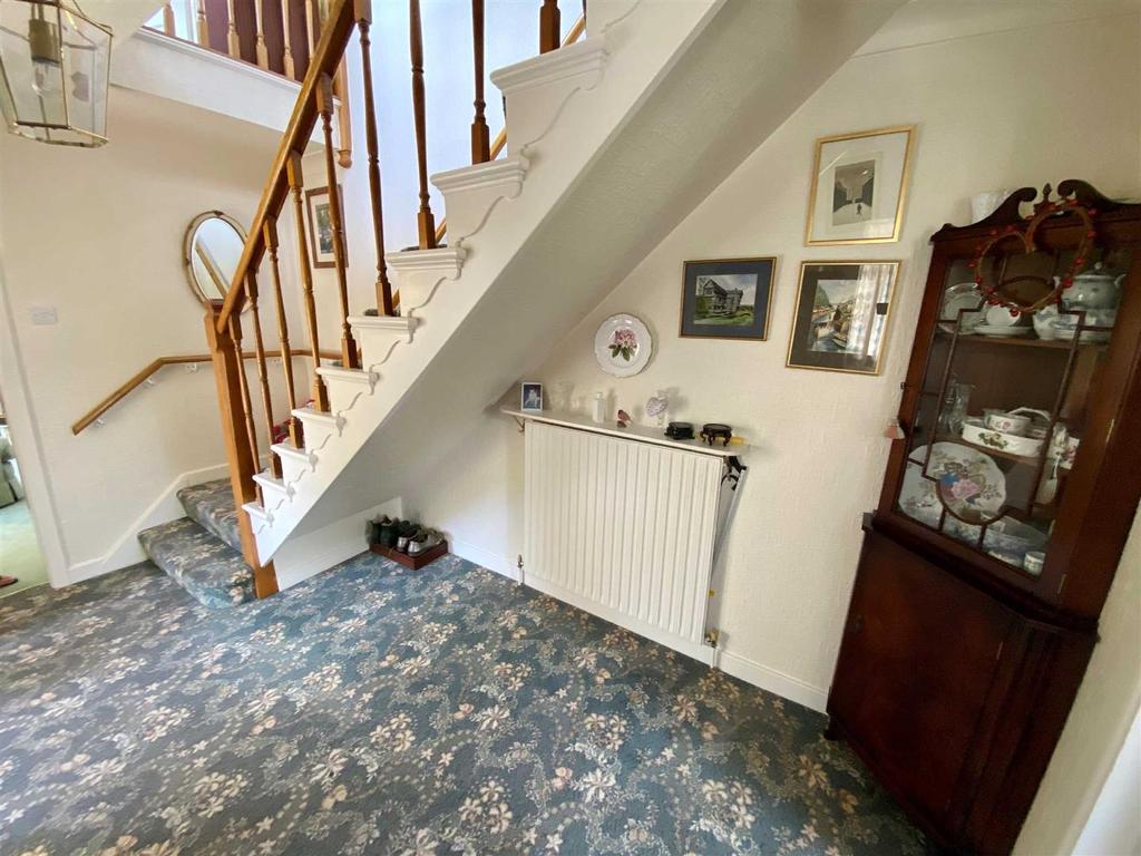 Tittensor Road, Barlaston 4 bed detached house £525,000