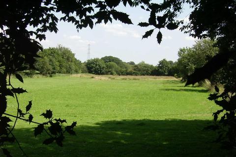 Shaw Lodge Farm Stone Road, Fradswell, Stafford, ST18 0HA