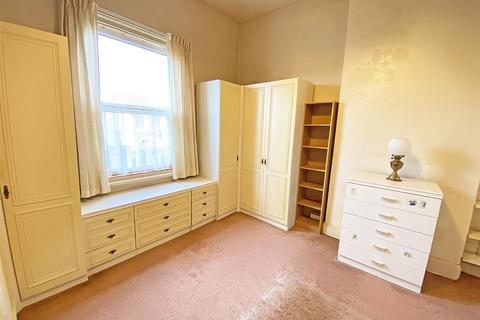 16 Formby Street, Formby, Liverpool, L37 4AA