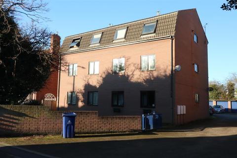 2 bedroom flat for sale - 6 Travis Court, Shadyside, Hexthorpe, Doncaster