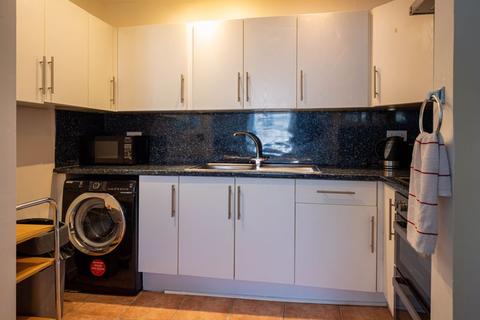 2 bedroom flat for sale - Adelphi, Aberdeen