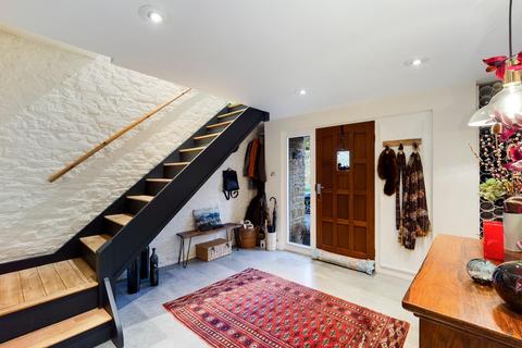 16 Bedford Road, Denton, Northampton, NN7 1DR