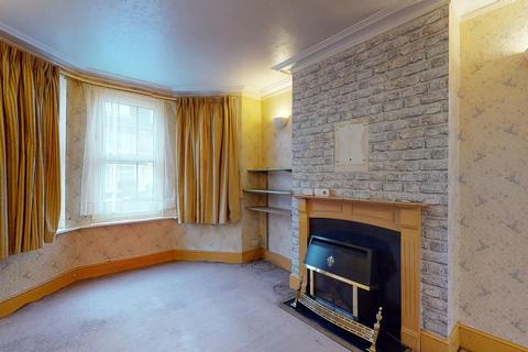 23 Garden Road, Folkestone, CT19 5RA
