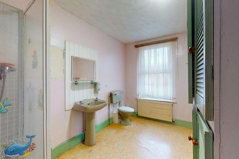 23 Garden Road, Folkestone, CT19 5RA