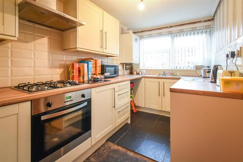 15 Windermere Close, Blackburn, BB1 5LR