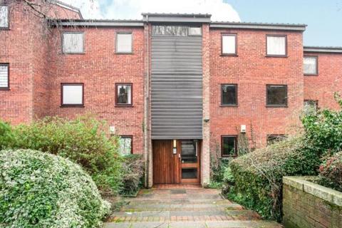 2 bedroom flat to rent, Bunns Lane, Mill Hill, NW7