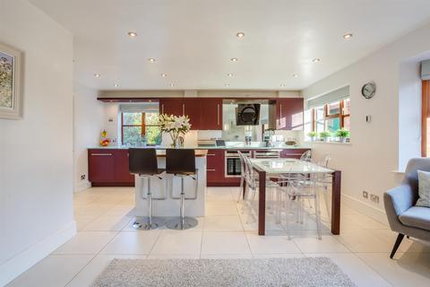 1, Summer Hollow Broadmore Green, Rushwick, Worcester, WR2 5TE