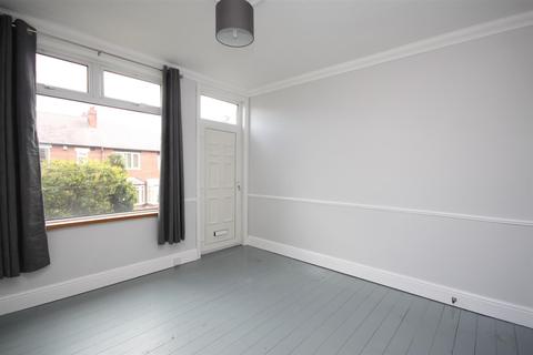 60 Aston View, Leeds, LS13 2DB