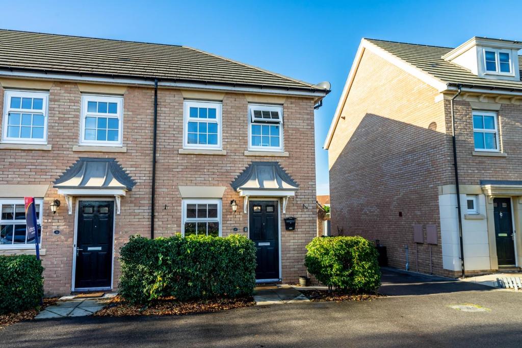 Miller Road, Water Lane, York 2 bed end of terrace house £240,000