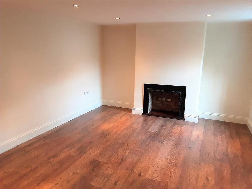 Sitting Room.jpg