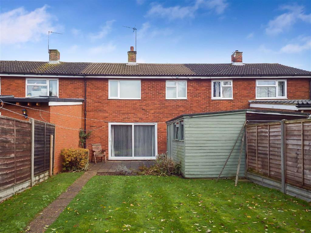 Fawcett Road, Stevenage, Hertfordshire, SG2 3 bed terraced house £300,000