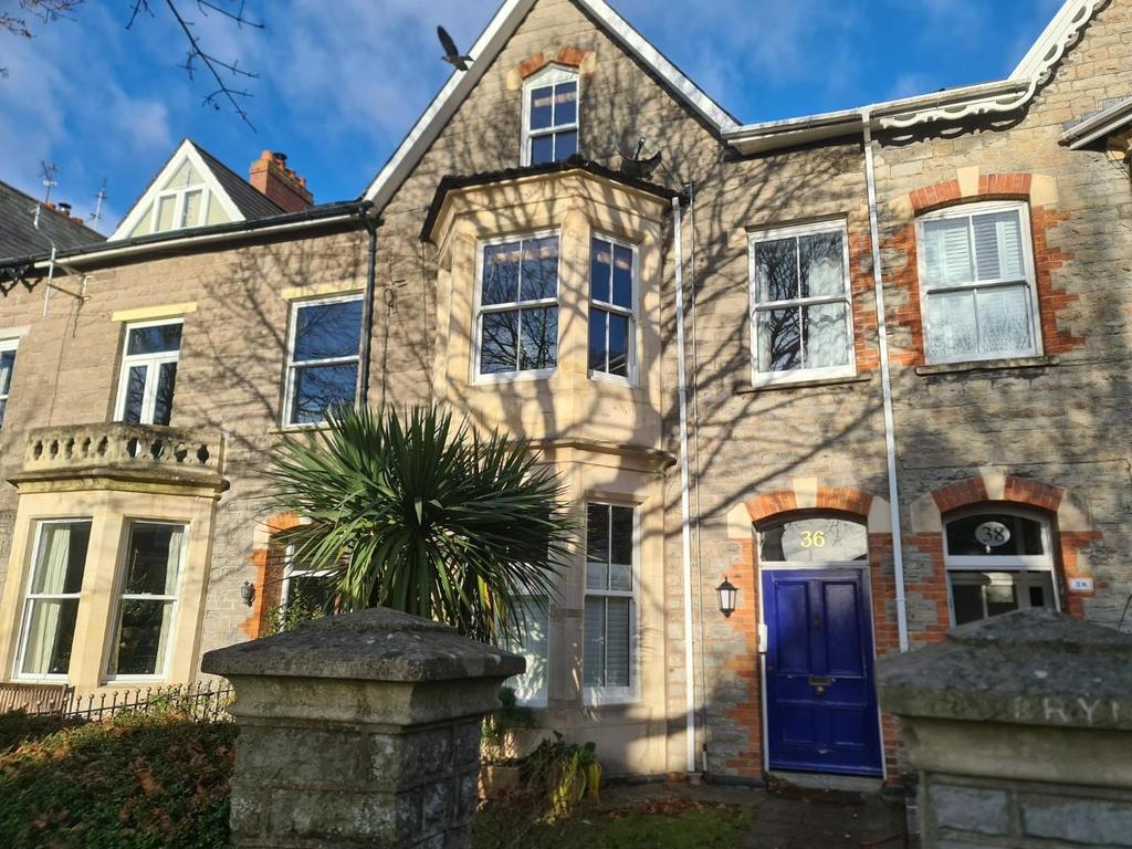 Clive Place, Penarth 1 bed apartment £795 pcm (£183 pw)