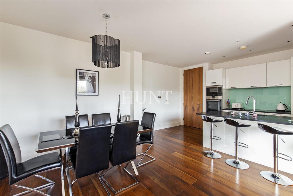 Lounge/diner kitchen