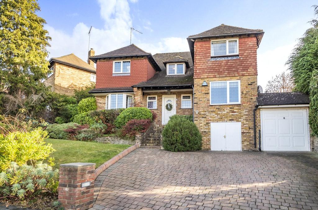 Foxdell Way, Chalfont St. Peter... 4 bed detached house £1,050,000