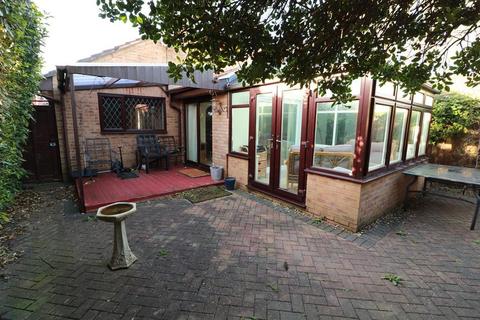 16 The Willows, Yate, Bristol, BS37 5XL