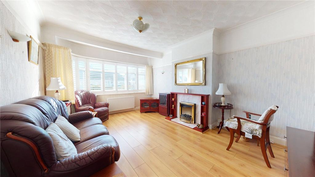 Chester Avenue, Lancing, West Sussex... 3 bed bungalow £425,000