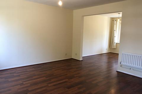 3 bedroom terraced house to rent, The Paddocks, Cambridge, Cambridgeshire, CB1